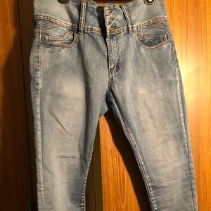 Women’s 3button Denim Blue  Jeans